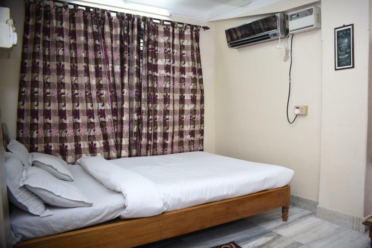 Spot On 37646 Hotel Centre Palace Σιλτσάρ Εξωτερικό φωτογραφία